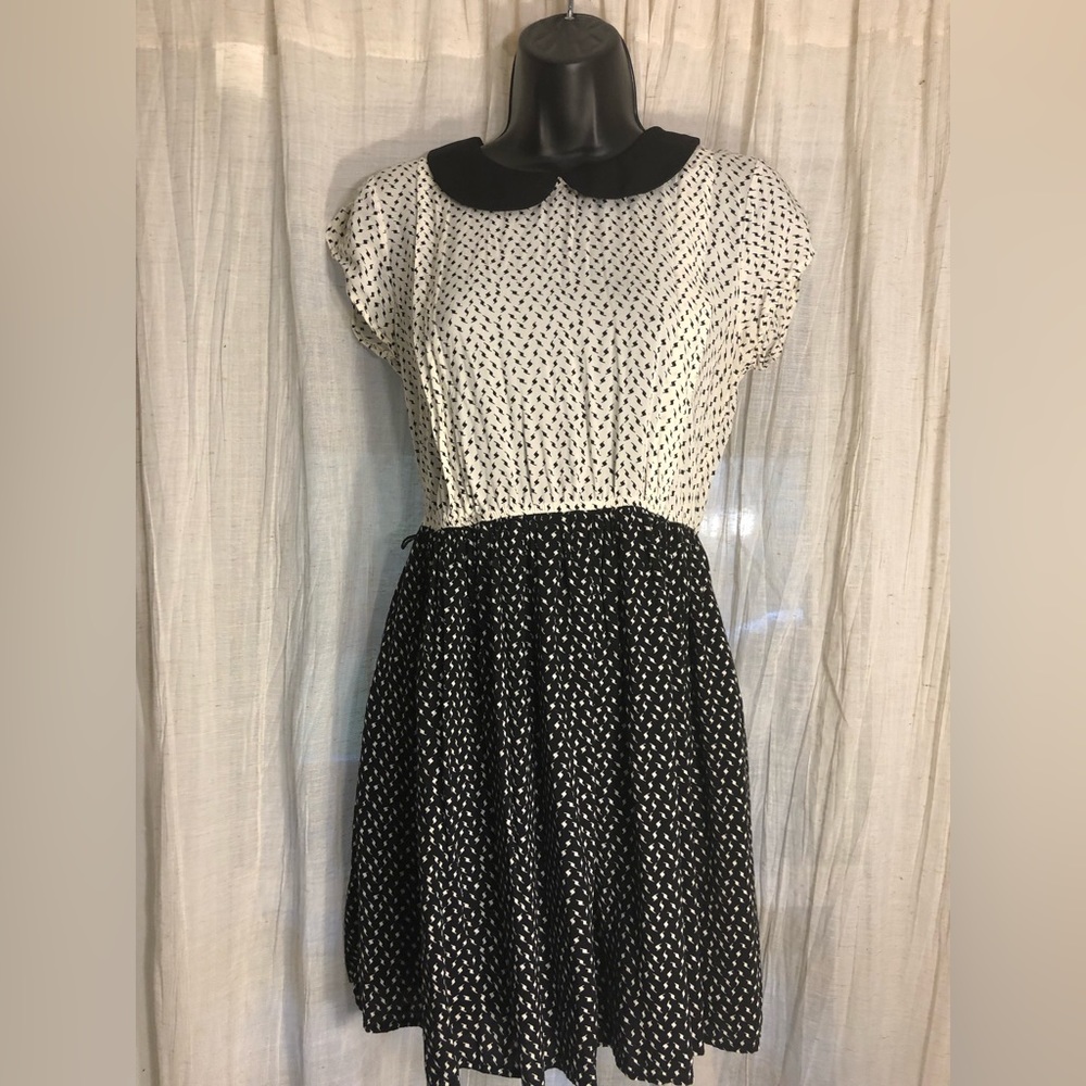 Black and White formal dress!